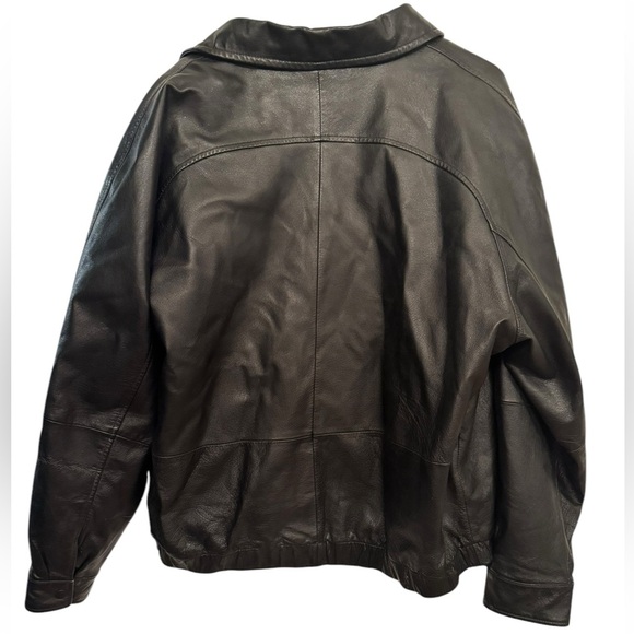 St. John’s Bay Vintage Leather Jacket Mens Size XL
90’s bomber zipper - Picture 2 of 12